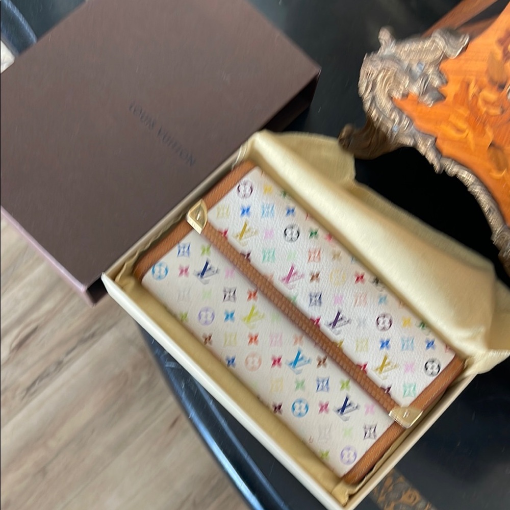 Louis Vuitton Multicolor Wallet